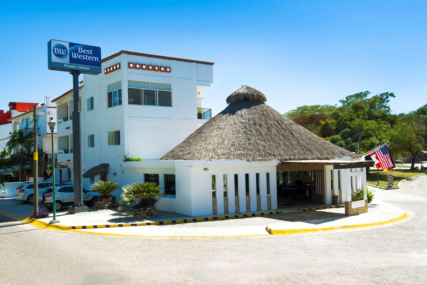 Hotel Best Western Posada Chahue Santa Cruz Huatulco Esterno foto