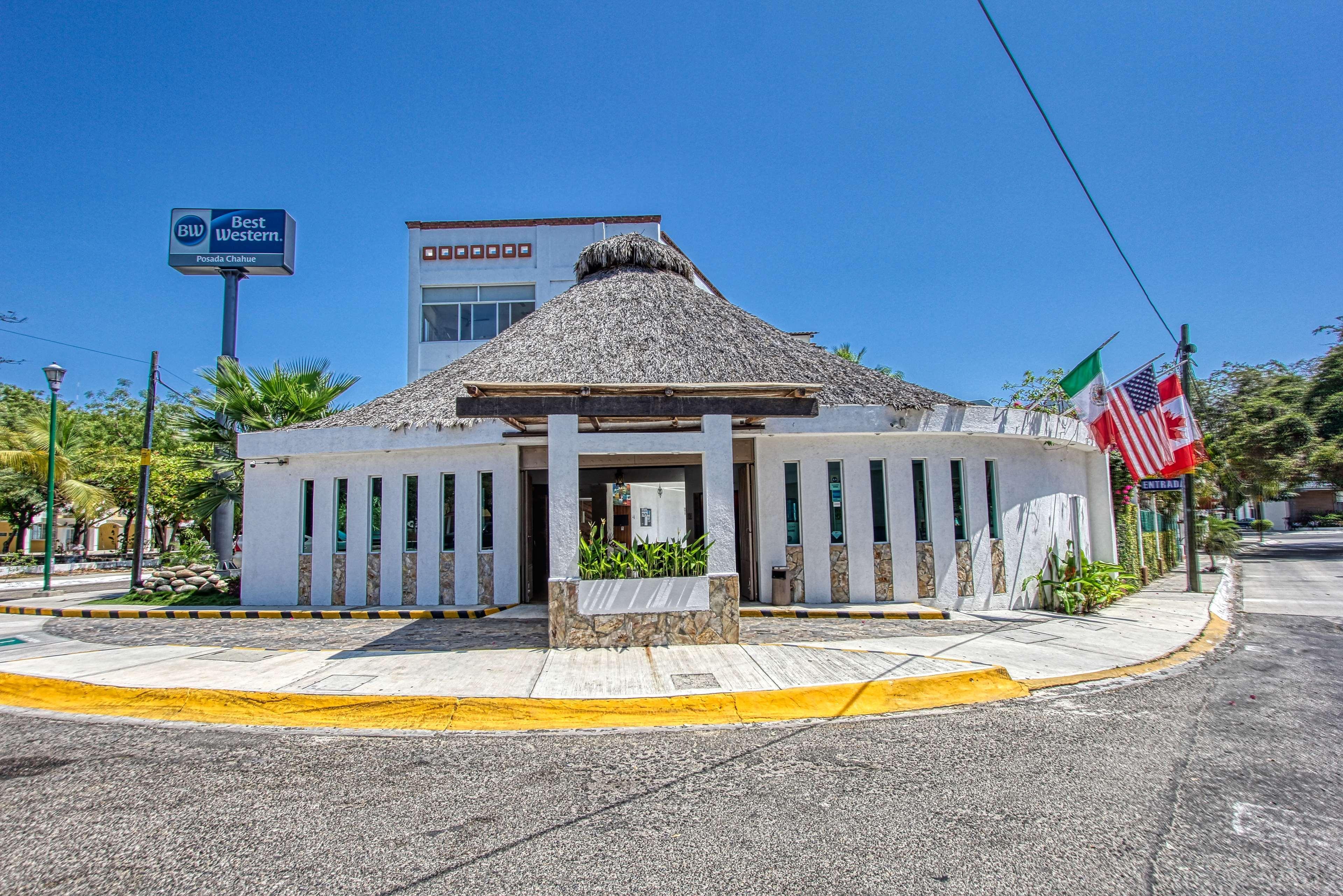 Hotel Best Western Posada Chahue Santa Cruz Huatulco Esterno foto